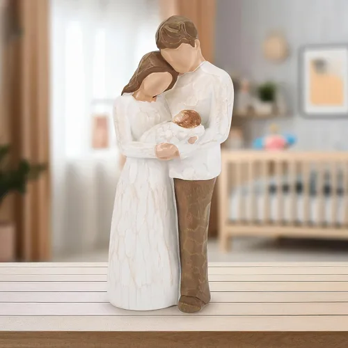 Vista 6 de Regalos para nuevos padres para parejas, regalos para nuevas madres para mujeres, una familia de tres figuras, regalo para mamá y papá por primera