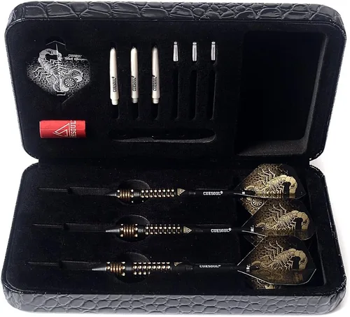 Vista 3 de CUESOUL Juego de dardos con punta de acero 20/22/24 gramos con estuche de PU de lujo - Serie Escorpión Negro F2001-0.71 oz