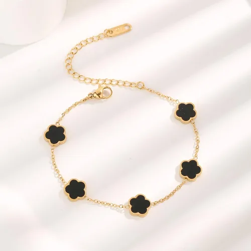 Vista 7 de RAFYZY Lucky Clover - Collar de trébol chapado en oro de 18 quilates y aretes para mujer, diseño de trébol de la suerte, juego de joyería simple