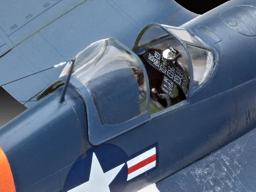Vista 5 de Revell 03955 F4U-4 Corsair Modelo Kit, 5.8 in Longitud,6.8 in spanwidth