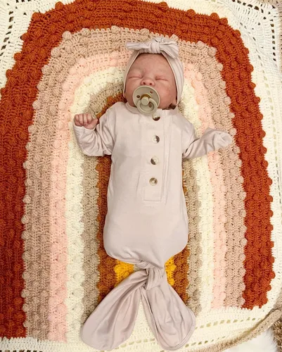 Vista 8 de DOB Baby Mommy and Me - Conjunto de bata, manta de envolver y moño para bebé, color miel, sombrero y lazo para bebé, niño o niña, XXL