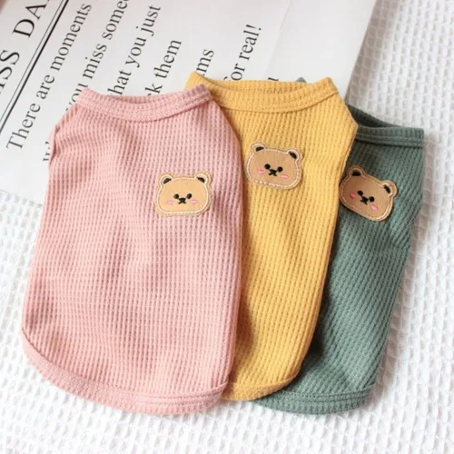 Vista 4 de Camisetas de algodón para perros y gatos - Chalecos sin mangas suaves, transpirables y elásticos para perros medianos y pequeños