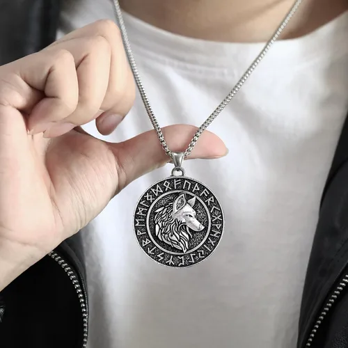 Vista 7 de Leprato Collar vikingo nórdico, amuleto de runa vikinga nórdica, dije de amuleto vikingo, regalo de joyería para hombres y mujeres