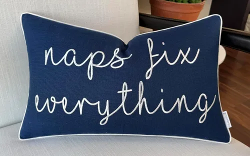 Vista 2 de EURASIA DECOR Naps Fix Everything - Funda de almohada lumbar decorativa bordada para énfasis - Sala de estar, sofá, silla, patio, coche, balcón