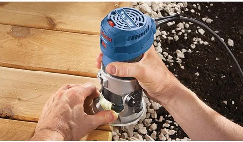Vista 9 de Bosch GKF125CEN Colt 1.25 HP (máx.) Router de palma de velocidad variable