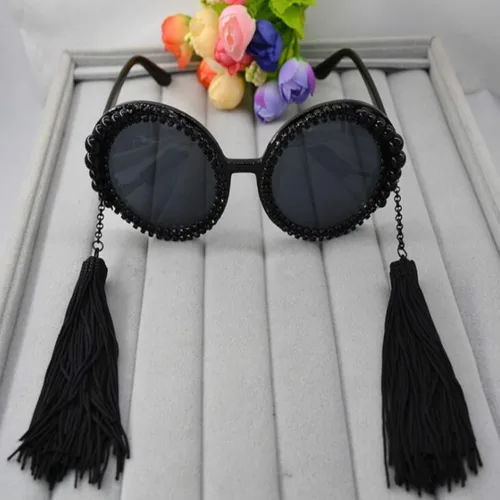 Vista 4 de Gafas de sol barrocas de moda con borlas retro para mujer