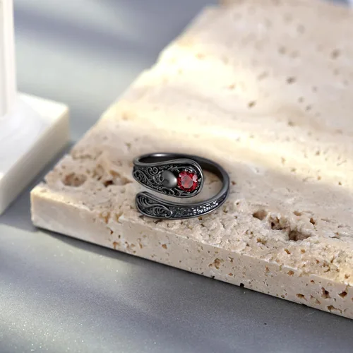 Vista 3 de Anillo gótico de plata de ley 925 con diseño de calavera y cuchara, joyería de esqueleto para regalar a mujeres