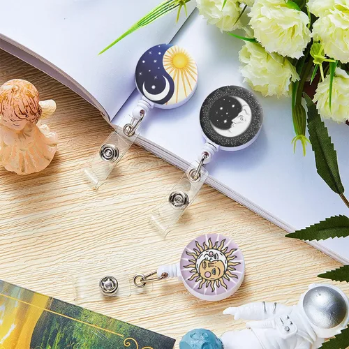 Vista 40 de Carrete retráctil para credenciales de enfermera, lindo nombre, carretes decorativos para tarjetas de identificación con clip en soportes