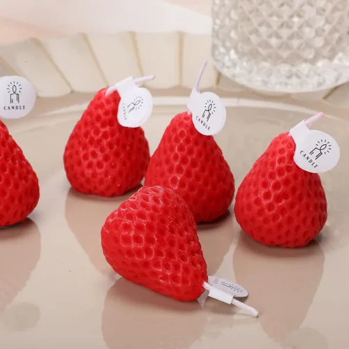 Vista 3 de Nuanchu 8 velas de fresa con forma de fresa, cera perfumada de cera de soja, linda vela decorativa para dormitorio, baño, fiestas, 2 paquetes (rojo)