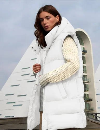 Vista 3 de Fiona Jolin Chaleco largo acolchado con capucha para mujer, abrigos de invierno acolchados sin mangas, chaquetas hinchadas