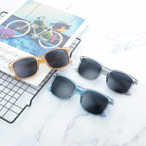 Vista 7 de YEIN 3 Pack Sunglasses for Men and Women, UV Protection Outdoor Glasses Vintage Square Full Frame