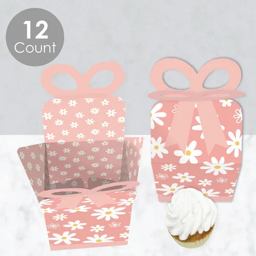 Vista 3 de Big Dot of Happiness Flores de margaritas rosadas, cajas de regalo cuadradas, cajas de lazo para fiesta floral, juego de 12