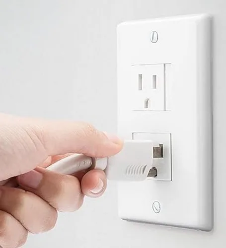 Vista 6 de Safety Innovations - Juego de 6 tapas de enchufe de cierre automático (2 tornillos), una alternativa a los enchufes de pared para enchufes a prueba