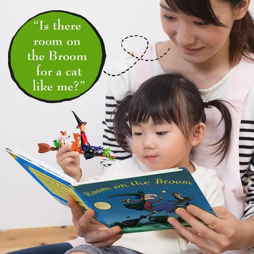 Vista 6 de The Room On The Broom Story Time Set Figuras de acción coleccionables de personajes articulados Juguetes oficiales y regalos de la serie