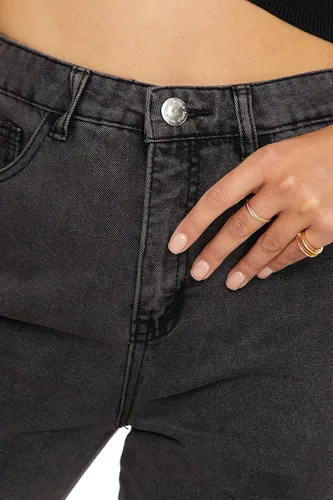 Vista 3 de FALABELLA Jeans tipo cargo holgados de cintura media y alta para mujer con bolsillo de solapa, pantalones de mezclilla holgados de pierna ancha