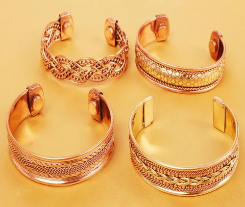 Vista 8 de Touchstone magnetic copper bracelets for men women in gift box, Set of 4