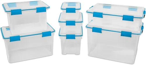 Vista 6 de Sterilite 19414306 - Caja de almacenamiento de plástico transparente de 7.5 cuartos y tapa con pestillos azules