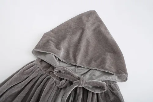 Vista 3 de Kids Hooded Velvet Cloak Robe Halloween Cosutme Cape Fancy Cosplay Costumes 3 to 16 Years