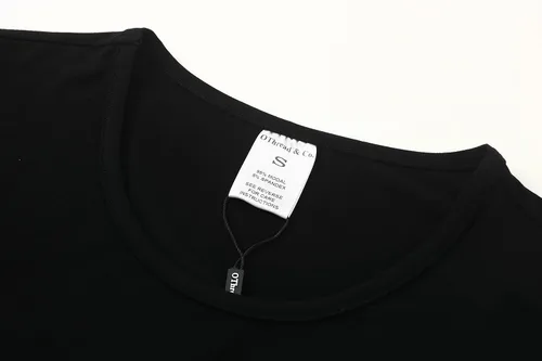 Vista 5 de OThread & Co. Camiseta corta de manga larga para mujer, cómoda con agujero para el pulgar, capa elástica básica