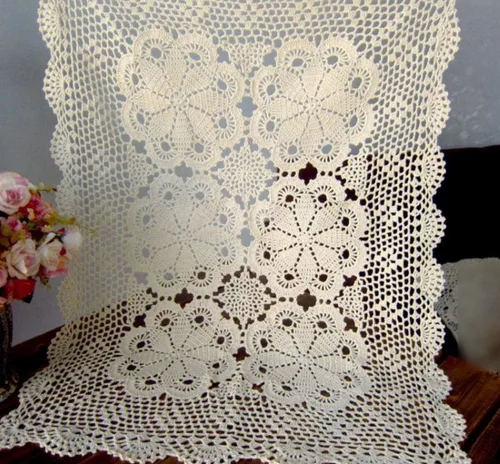 Vista 2 de Damanni Tapete rectangular de algodón hecho a mano con encaje de ganchillo, 24 x 31 pulgadas, beige