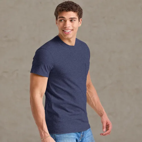 Vista 6 de Hanes Camiseta de cuello redondo con bolsillo, 100% algodón para hombre