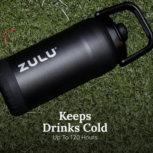 Vista 4 de ZULU Goals - Botella de agua de acero inoxidable con gran capacidad, aislada al vacío Jarra reutilizable con asa Tapa a prueba de fugas