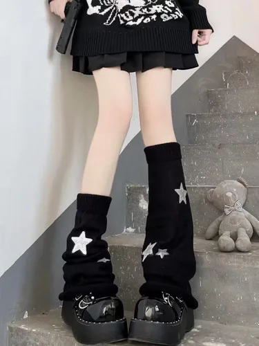 Vista 3 de Kawaii Cutecore - Calcetines holgados para calentar la pierna, calcetines con gráficos de estrellas Y2K, estilo grunge, Lolita, puño de bota