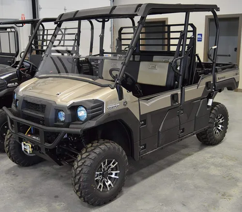 Vista 3 de Kawasaki, Mule Pro Series (2015 & posteriores), techo y parabrisas plegable y protector de viento, lo último en versatilidad, resistente contra