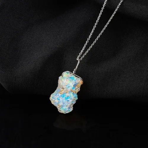 Vista 22 de Collar delicado de plata con piedra áspera de ópalo