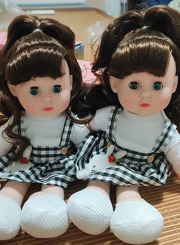 Vista 6 de Muñecas interactivas de bebé de 13 pulgadas, muñeca de bebé con cara sonriente dulce con cuerpo suave y ojos abiertos/cerrados, muñecas de bebé