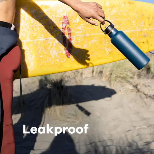 Vista 3 de Hydro Flask - Botella de agua de boca estándar con tapa de popote flexible de 24 onzas, Agave