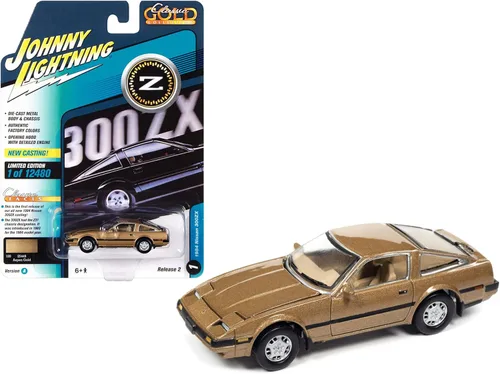 Vista 2 de 1984 Nissan 300ZX Aspen Gold Metallic con rayas negras Serie Classic Gold Collection Series Edición limitada a 12480 piezas en todo el mundo 1/64