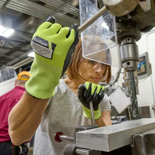 Vista 2 de Guantes de trabajo de nivel A5 resistentes a cortes, recubiertos de nitrilo, pantalla táctil, SAFEGEAR