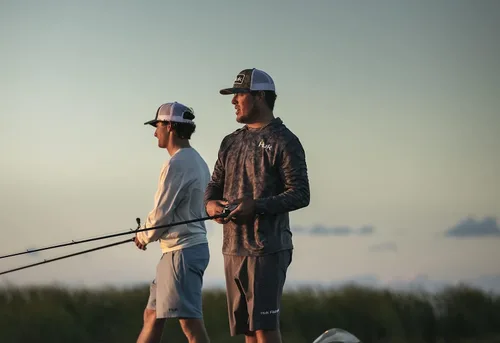 Vista 6 de HUK Men's Next Level Quick-Drying Performance Fishing Shorts