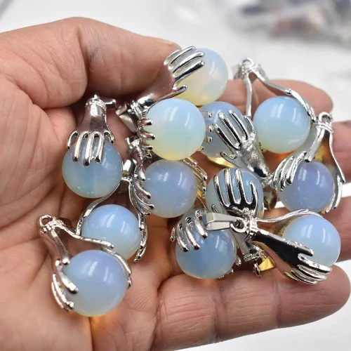 Vista 6 de Colgante de cristal de cuarzo natural con forma de bola redonda, collares de cuentas para yoga, reiki, chakras, curación, joyería para mujeres