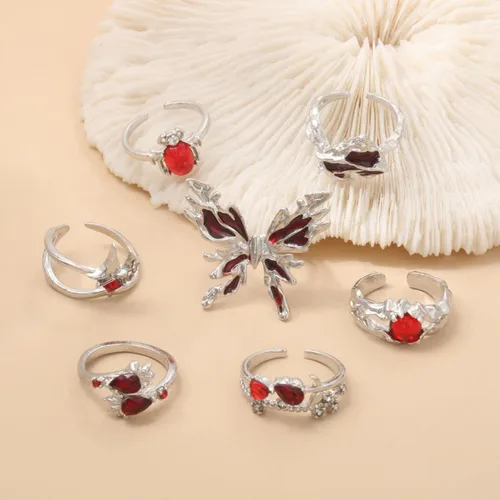 Vista 6 de Juego de anillos de nudillos plateados vintage para mujer, anillo de mariposa roja con piedras preciosas rojas, anillo punk gótico de araña, anillos