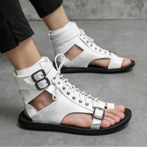 Vista 4 de UGOSELEC Sandalias de gladiador de cuero para hombre, sandalias romanas, informales, antideslizantes, transpirables, con cordones, versátiles