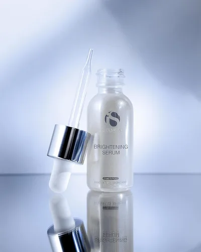 Vista 6 de iS Clinical Suero Iluminador