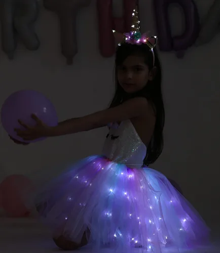 Vista 4 de Disfraz de unicornio para niñas con luz LED, tutú de princesa de unicornio para Halloween, cumpleaños, regalos de Navidad