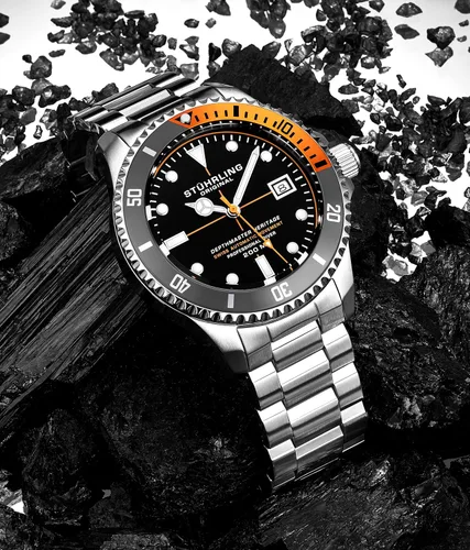 Vista 9 de Stuhrling Original Mens Swiss Automatic Stainless Steel Professional DEPTHMASTER Dive Watch 200 Meters Water Resistant Brushed and Beveled Bracelet