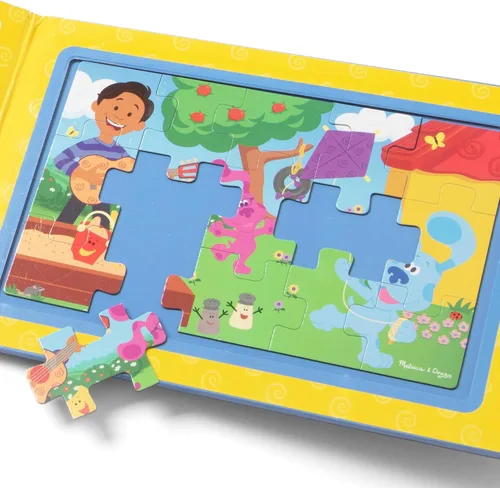 Vista 7 de Melissa & Doug Blue's Clues & You! Rompecabezas magnéticos para llevar (2 rompecabezas de 15 piezas)