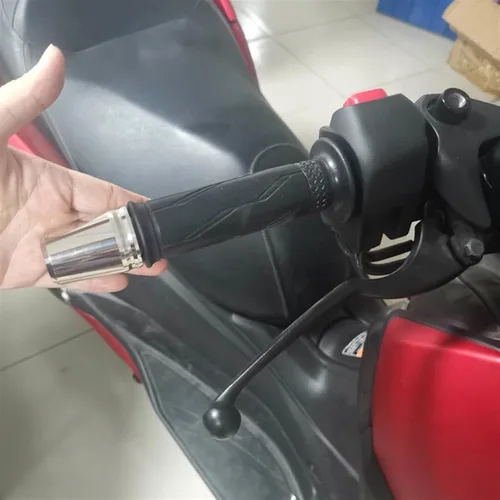Vista 4 de Motorcycle Handlebar Grips Handle Bar Cap Ends Plug for Yamaha XMAX300 Xmax 300 X-MAX 250 125 400