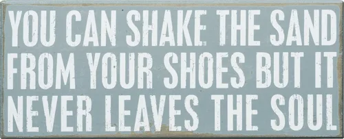 Vista 6 de Primitives by Kathy cartel con frase "I Love You to The Beach and Back