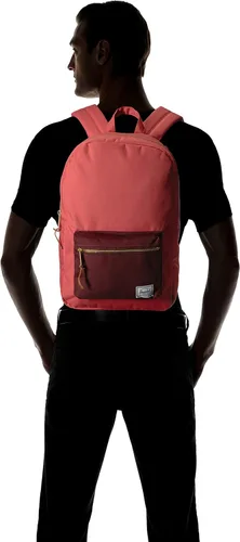 Vista 70 de Herschel Mochila acolchada Settlement, color negro, talla única