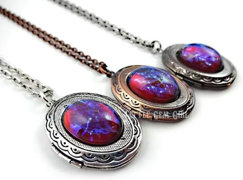 Vista 3 de Collar con medallón de ópalo mexicano que brilla en la oscuridad, diseño victoriano vintage de ópalo de fuego en plata, bronce o cobre, regalo