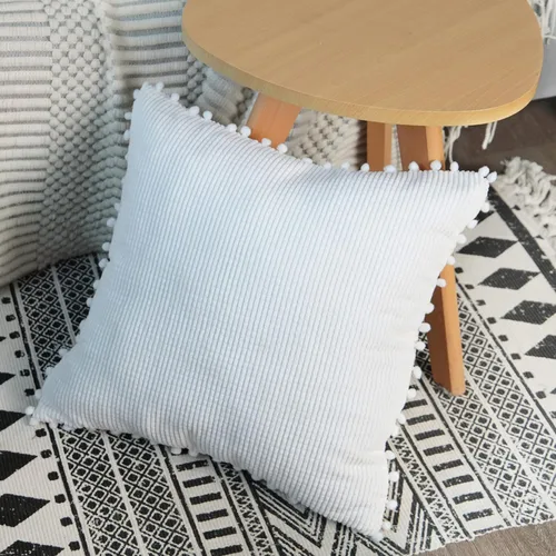 Vista 3 de Juego de 2 fundas de almohada decorativas de pana con pompones, 18 x 18 pulgadas, fundas de cojín suaves de rayas de maíz sólido para sofá sala