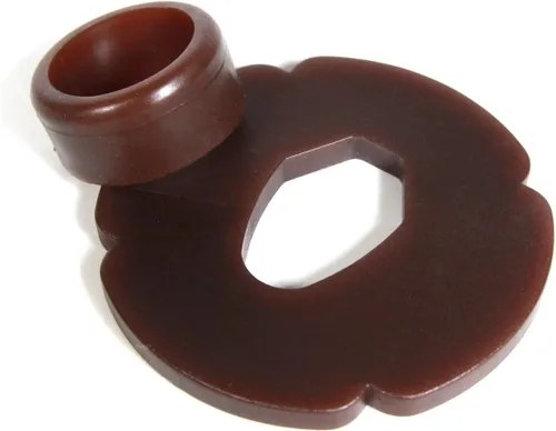 Vista 2 de Bokuto Bokken Tsuba y cúpula (tapón)
