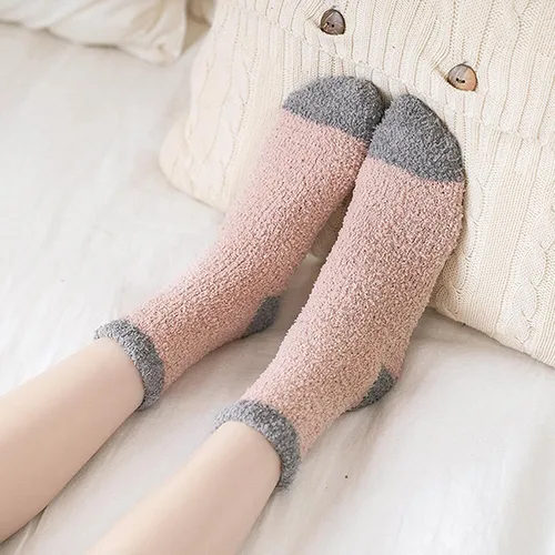 Vista 6 de iCamter 5 pares de calcetines mullidos para mujer, lindos y cálidos calcetines de invierno para mujer