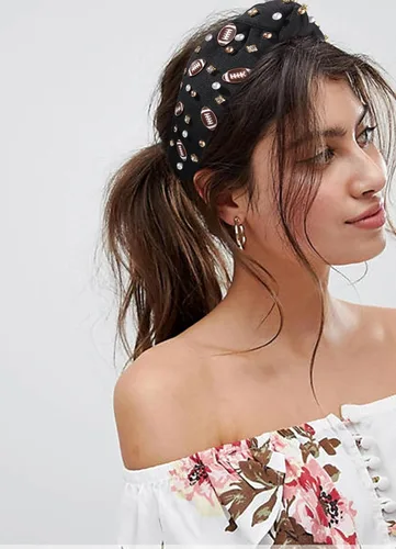 Vista 6 de Diadema de fútbol para mamá, accesorios de perlas con diamantes de imitación anudados, banda ancha para el pelo negra, diadema de nudo superior