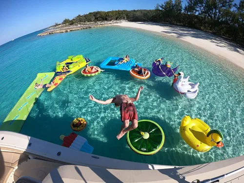 Vista 5 de Airhead Aqua Oasis - Enfriador de bebidas flotante